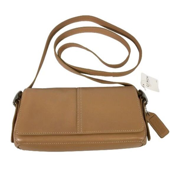 NWT Vintage Coach Legacy Mini Flap Small Crossbody Bag Camel Leather 4280 w/ Box - Picture 10 of 17